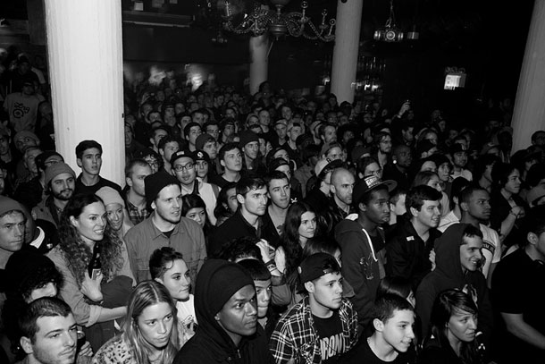 5BoroZipped 5BORO_Join_Or_Die_Crowd_3