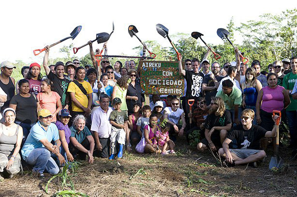 610etnies-maleku-and-la-reserva-forest-foundation-celebrating-planting-event.jpg-blog