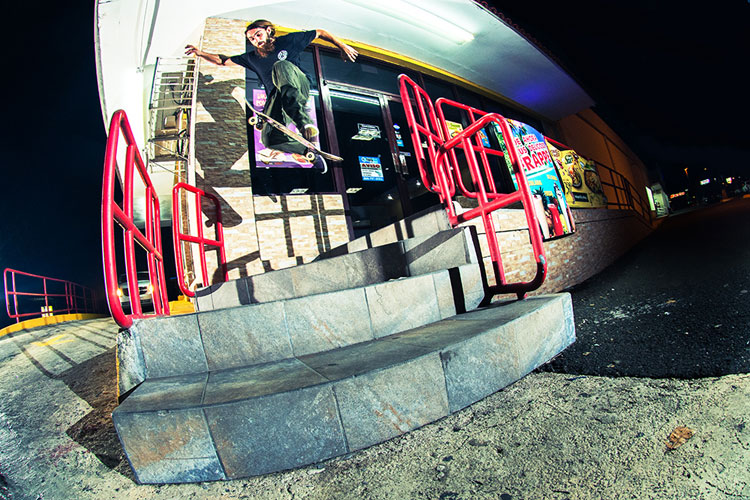 16 JeffCarlyle NoComply photoPAPKE