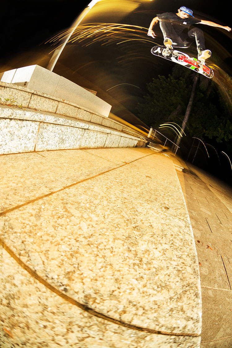 26 Yariel heelflip photoPAPKE