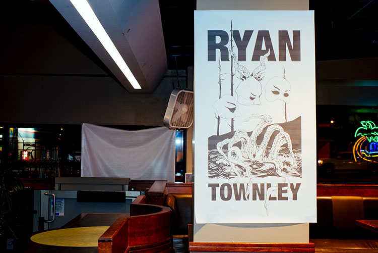 15 RyanTownley ProParty photoPAPKE 750px