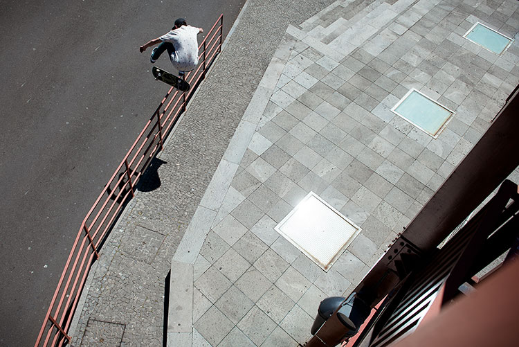 Jeremy Reinhardt Kickflip Photo Dennis Scholz 750px