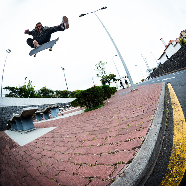 Patrick Rogalski Kickflip Photo Dennis Scholz 750px