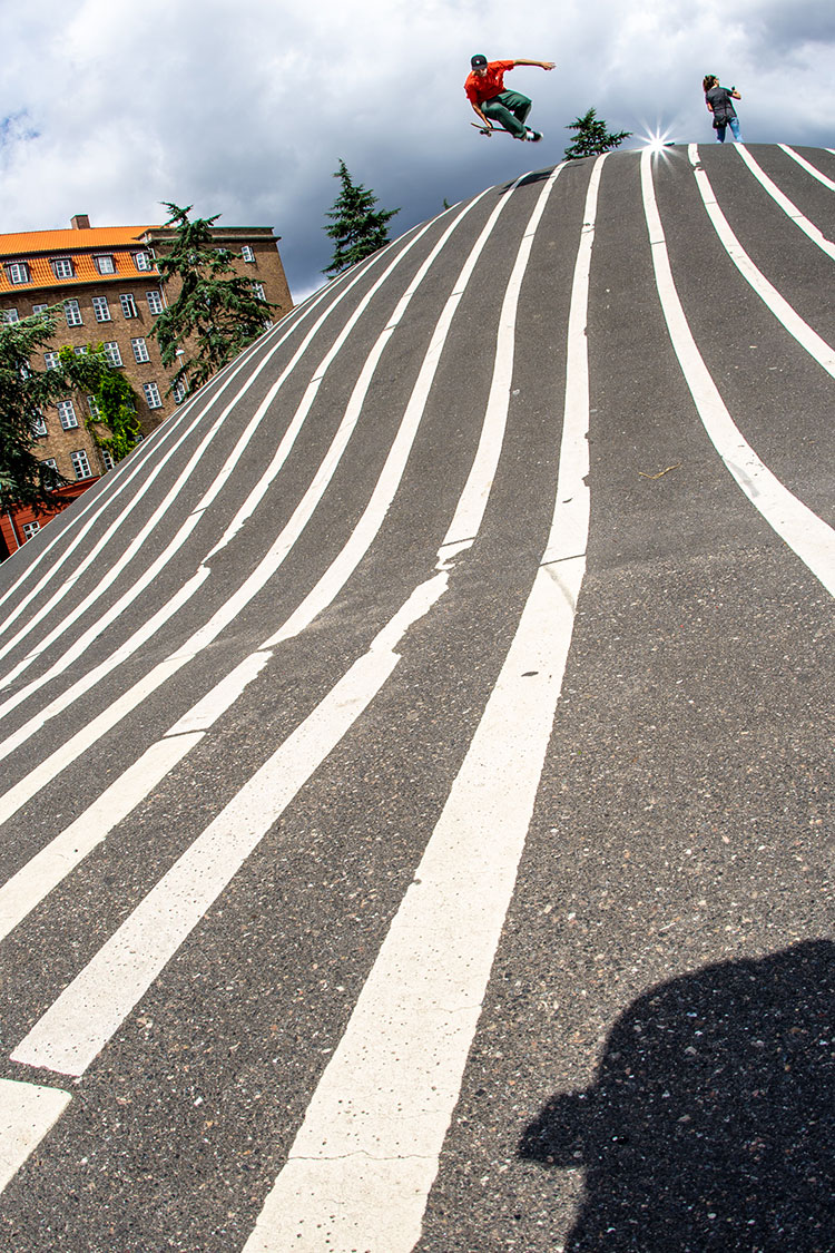 Leo Valls Flatground Boneless Copenhagen 750px