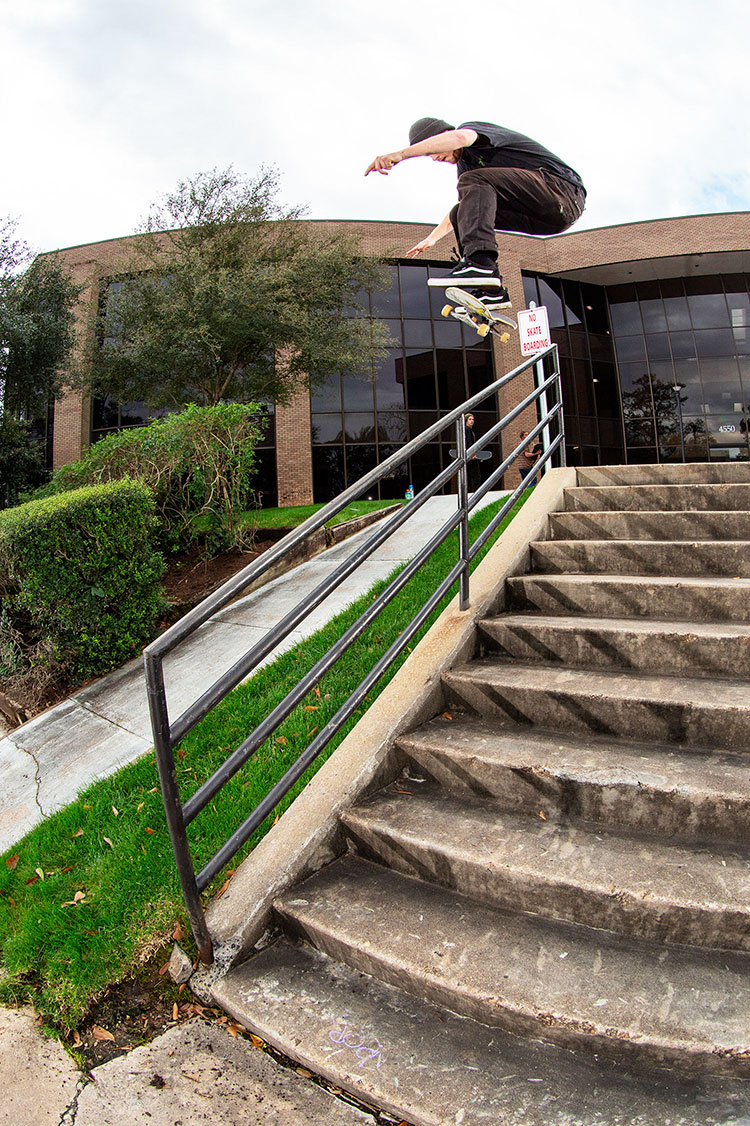 13 Jack Olson Kickflip FS Lipslide DZ 750px