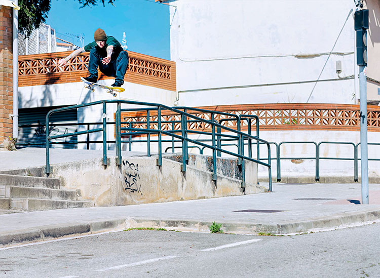 SASCHA DALEY fs 180 over the bar DZ 750px