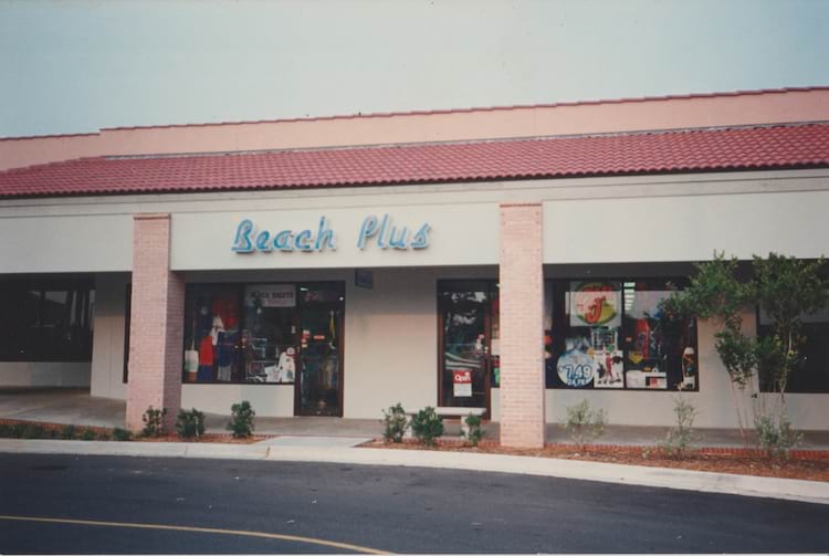 Beach Plus Old shop