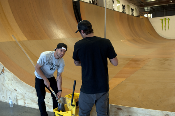 Burnout: Tombstoners