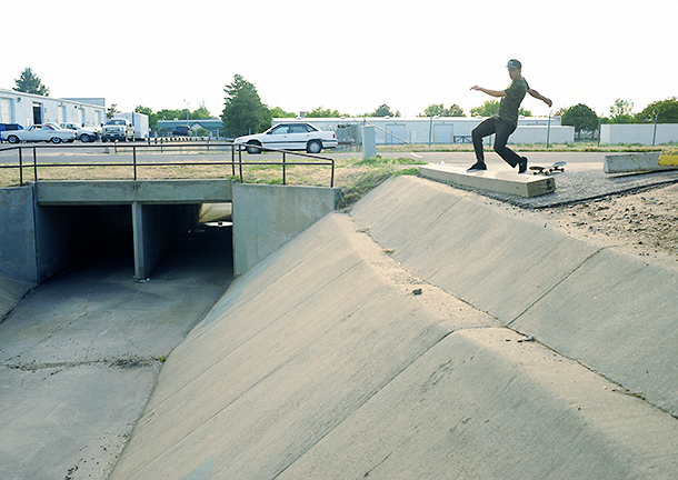 Burnout: Winona Riders