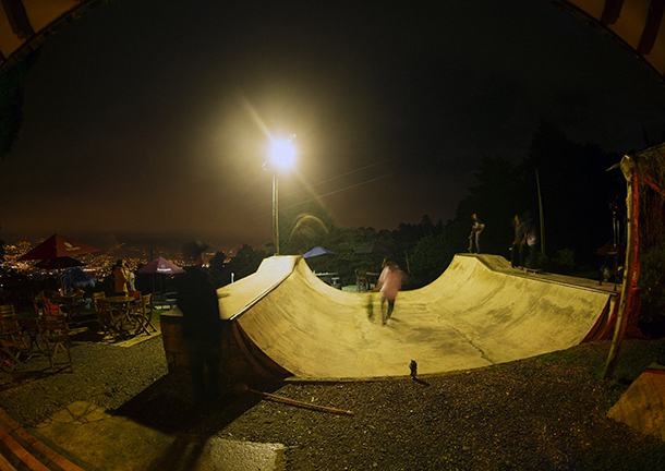 Burnout: Empanada Gigante