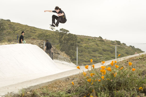 Filipe-Ortiz-fs-kickflip