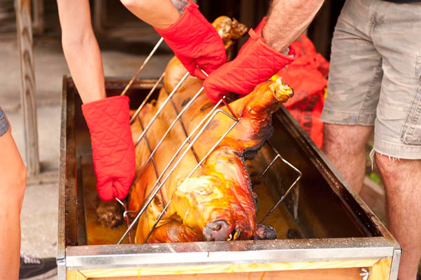 25_then_it_was_time_for_the_pig_roast